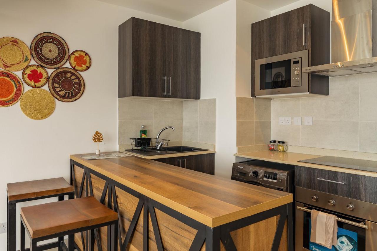 The Avery Loft At Embassy Gardens, Cantonments Аккра Экстерьер фото