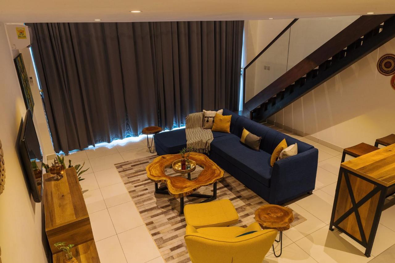 The Avery Loft At Embassy Gardens, Cantonments Аккра Экстерьер фото
