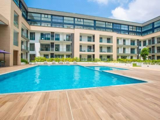 The Avery Loft At Embassy Gardens, Cantonments Аккра Экстерьер фото